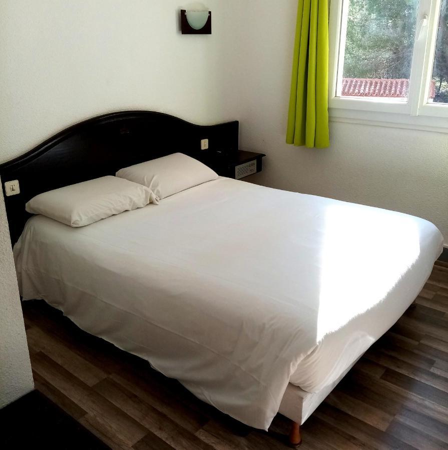 Hotel Le Neoulous Le Boulou Esterno foto