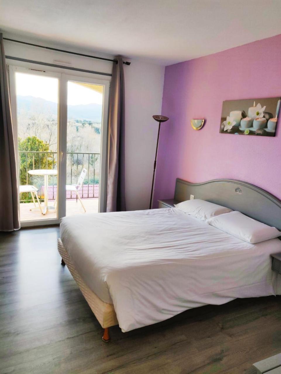 Hotel Le Neoulous Le Boulou Esterno foto
