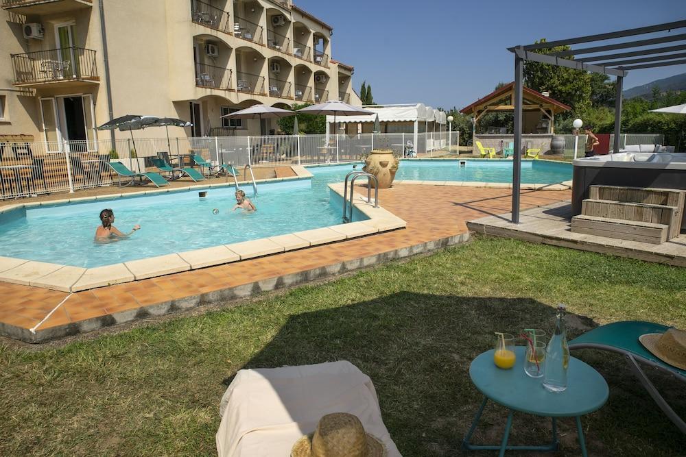 Hotel Le Neoulous Le Boulou Esterno foto